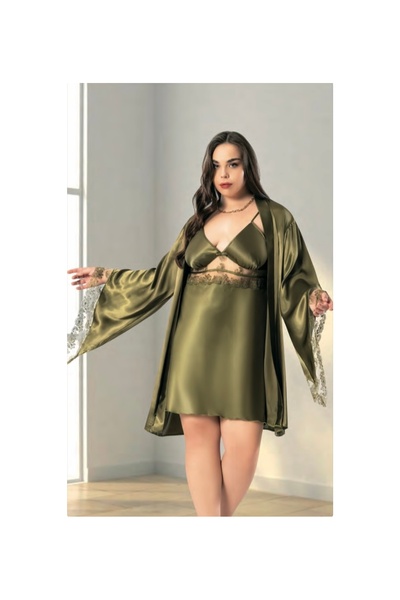 Redsaks Plus Size Premium Lace Detailed Nightgown and Robe Set