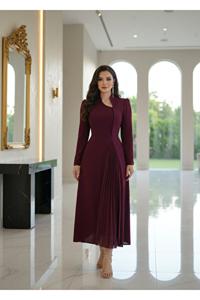 DVNA The elegant "Venus" dress - in burgundy with side pleat details