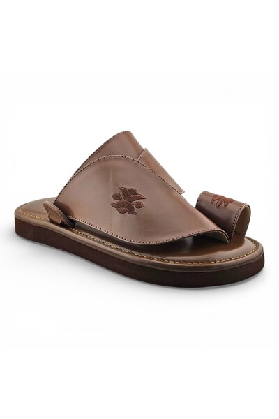 Footprint نعال مريحة وأنيقة