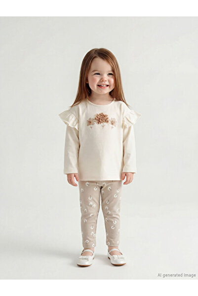 LC Waikiki RMZ GİYİM FARKİLY طقم تي شيرت وبنطلون رياضي مطبوع عليه زهور للفتيا...