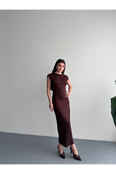 LUNES Chain Detailed Open Back Long Dress