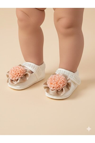 PARK BEBE Kız bebek patiği incili süslü 16-17 numara 0-6 ay saten patik