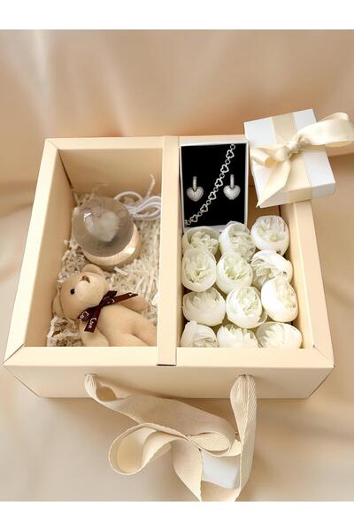 Lilyum Aksesuar Doğum Günü Anneler/Öğretmenler Günü Çiçekli 2'li ÖZEL SERİ Ka...