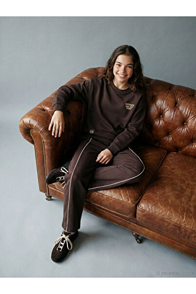 LC Waikiki Rmz Gi̇yi̇m Farkiyla Zero Roba Girls' Thick Sweatshirt and Sweatpants