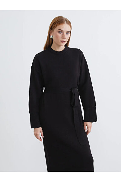 LC Waikiki Black Crew Neck Belted Knit Dress