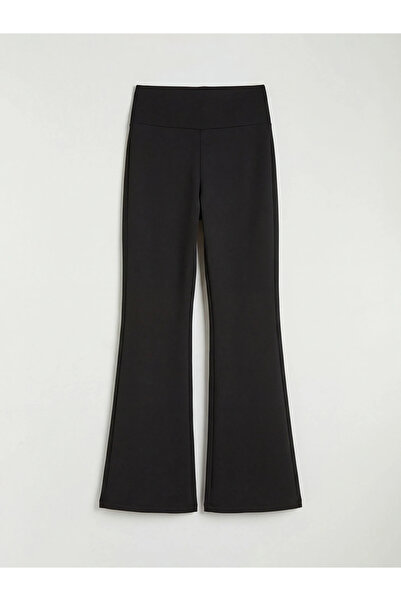 LC Waikiki Μαύρο γυναικείο αθλητικό κολάν ισπανικού τύπου με ελαστική μέση