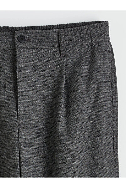 LC Waikiki بنطلون رجالي مطوي من أنثراسايت ستاندرد كالفت