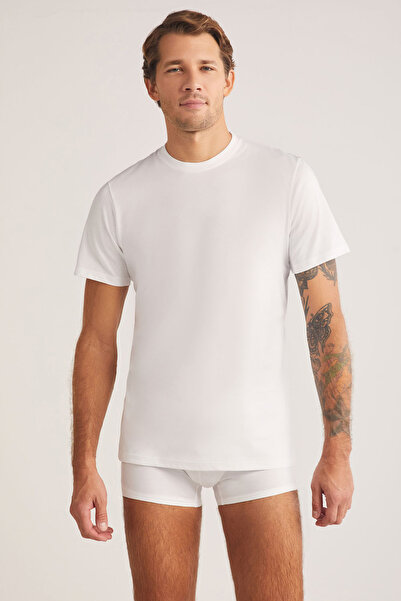 Kom Men'S, 100% Cotton, Crew Neck, 2-Pack Undershirts/T-Shirts (with Socks as...