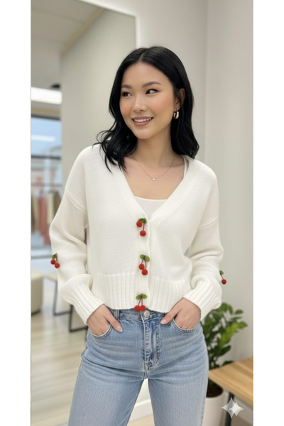 GenelTedarik Kadın Siyah Kiraz Nakışlı Ponpon Detaylı Triko Hırka