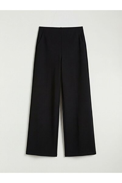 LC Waikiki بنطال رياضي نسائي واسع الساق بخصر مطاطي