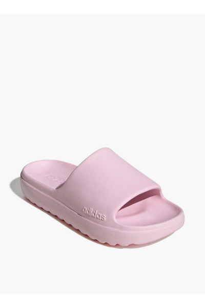 adidas شباشب أديليت لوميا النسائية