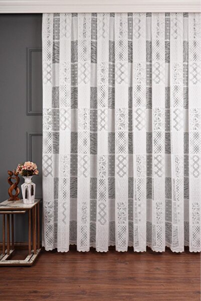 Belvedere Patchwork Pattern 1/2.5 Pile Tulle Curtain