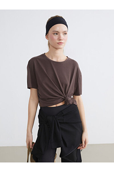 LC Waikiki تي شيرت رياضي نسائي فضفاض بياقة I Zero Roba من Freezen Store