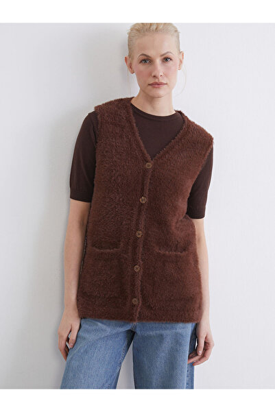 LC Waikiki Rmz Gi̇yi̇m Farkiyla V Dikim Women's Knitwear Vest