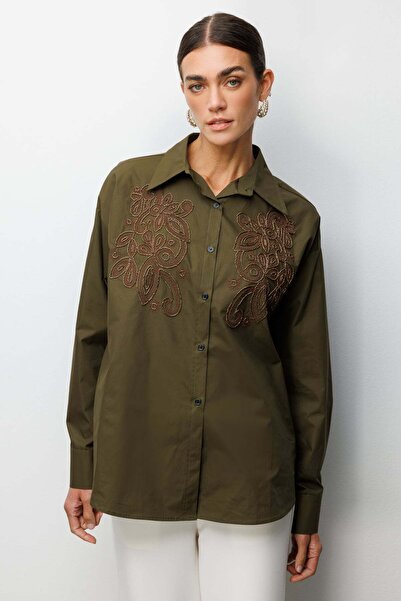 Ekol Boncuk İşlemeli Uzun Kollu Pamuk Gömlek