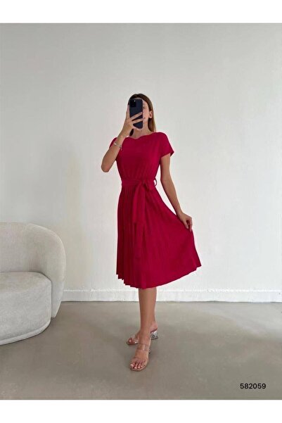 Modafeminen فستان كريب مطوي بحزام فوشيا 582059