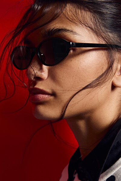 Bershka Oval kemik güneş gözlüğü