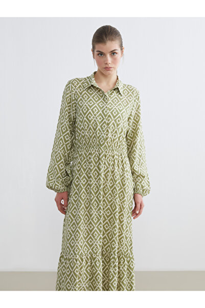 LC Waikiki فستان منقوش بياقة قميص