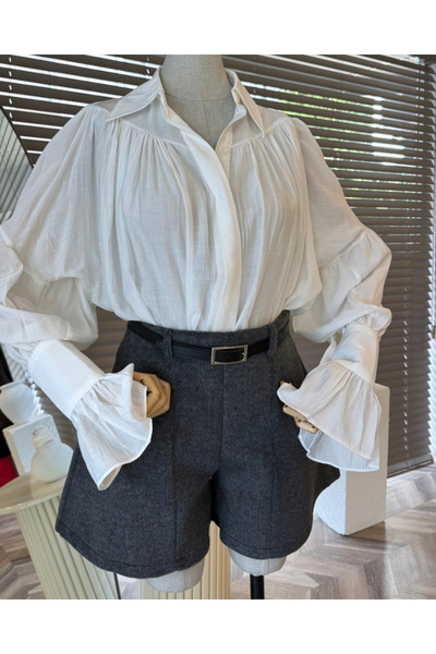 her place Gri Kemerli Kaşe Şort