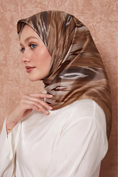 Levidor وشاح كريستال D109