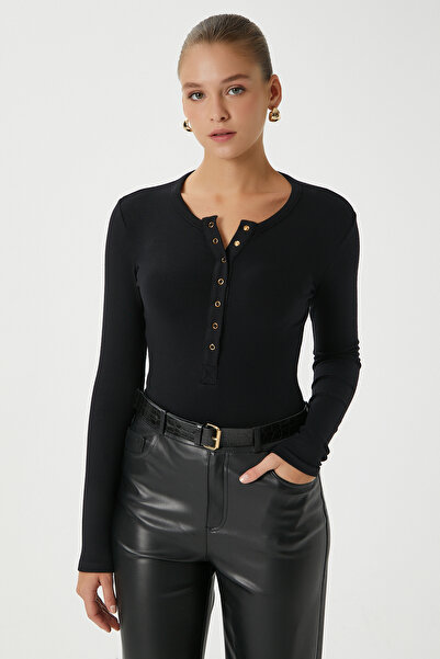 Ritnice Women's kelly lux touch gold button detail black blouse