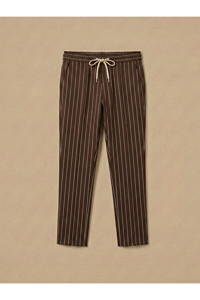 kastrioti Παντελόνι κρεπ με σχέδιο Old Money Stripe, με κορδόνια και ελαστική...