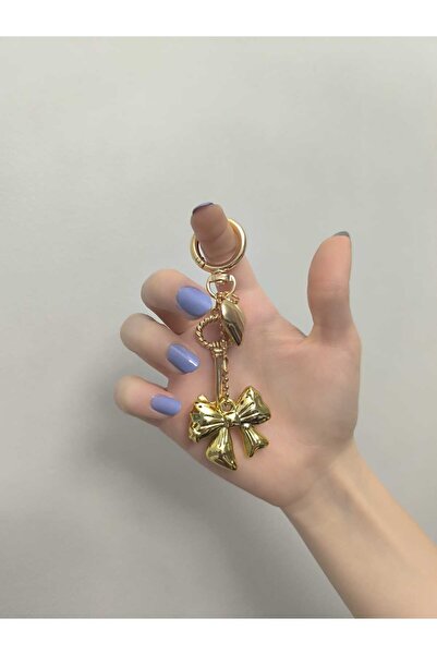 mixify Stylish Keychain with Gold Color Bow, Heart and Key Figures