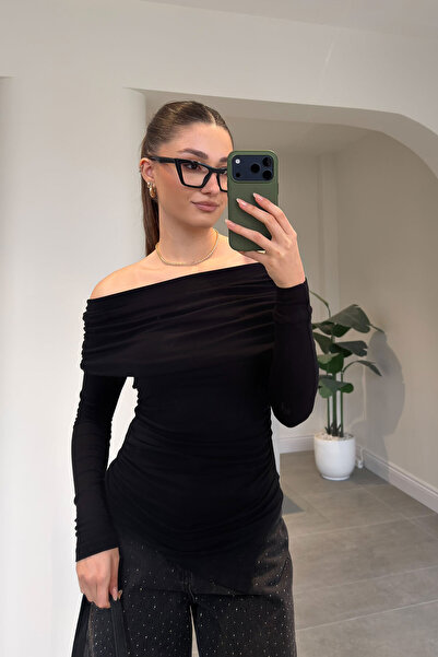 MAGARDE Madonna Collar Ruched Bluz- Black