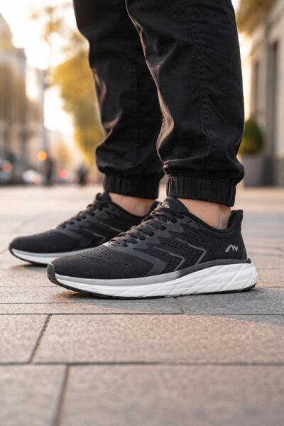 Owndays حذاء رياضي رجالي أسود أبيض M-4302