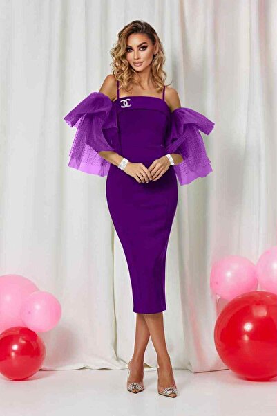 Chanttal ELEGANT DRESS WITH GIFT BROOCH