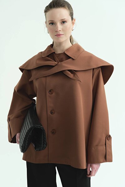 Hooopstore Cinnamon Trench Coat with Shawl Collar Detail