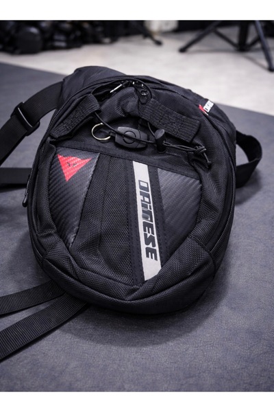 Dainese bacak çantası motorcu