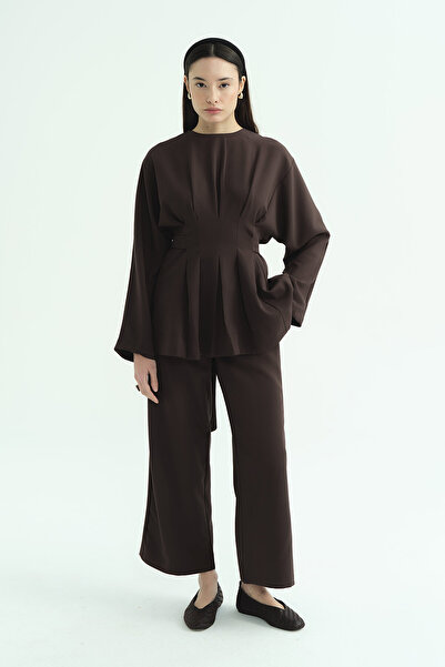 Hooopstore Pile Detailed Blouse Brown Trousers Set