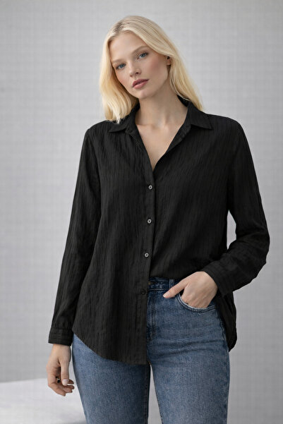 Cistern İstanbul Women's Striped Detailed Textured Shirt