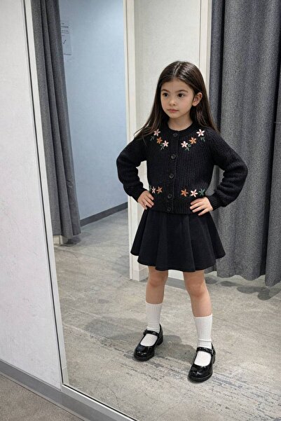 MİO Kız Çocuk Hırkalı Triko Etekli Takım