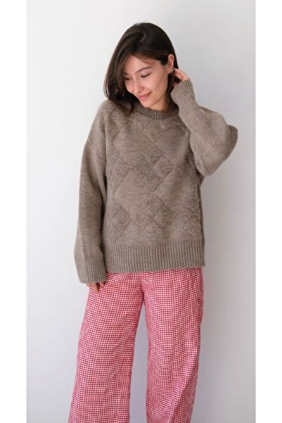 AlanTeks Crew Neck Baklava Pattern Plush Detailed Casual Thick Knitwear Sweat...