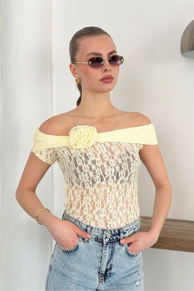 Caddebostan Moda Yellow Rose Detailed Lace Blouse Modern Premium Luxury Trend...