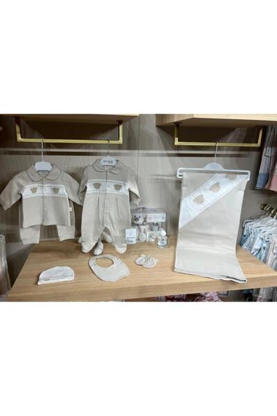 Generic طقم مواليد ولادي 6 قطع – ستايل أوروبي (0-3 شهور) لون بيج