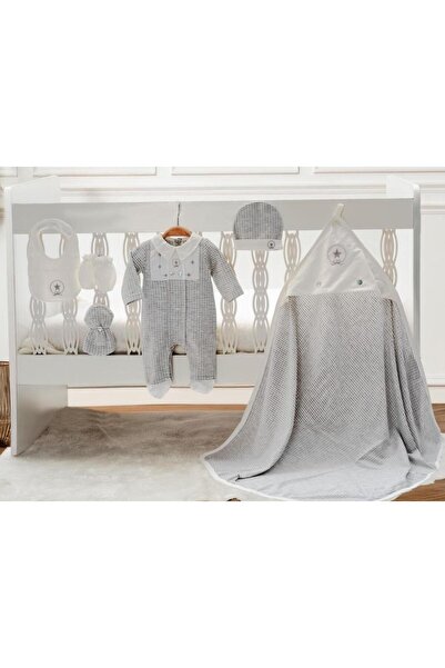 Generic Baby boy 6-piece set – European style (0-3 months) Gray - Gray