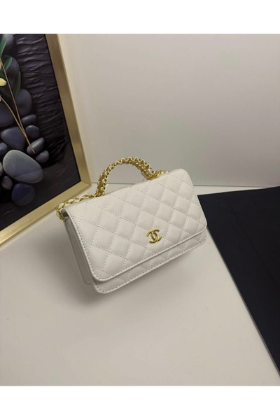 GHANJİ A stylish shoulder bag with its accessories ❣️