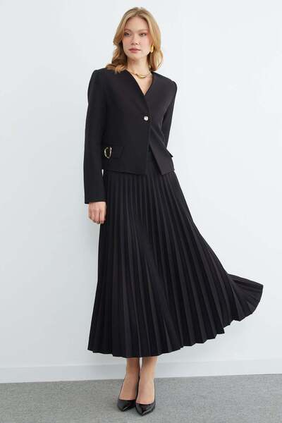 Fulla Moda Fullamodest 2-Piece Set with Buckle Detailed Skirt