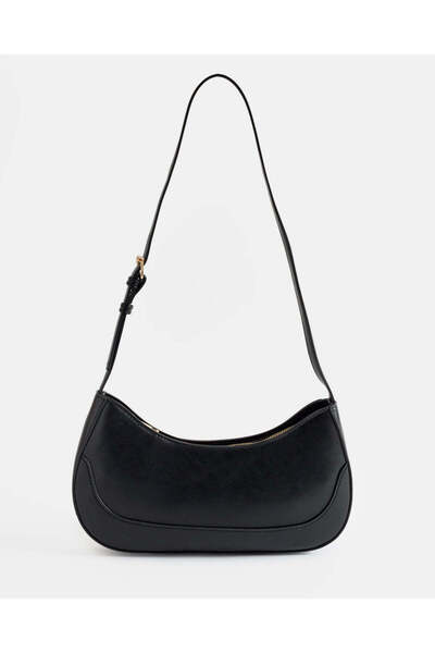 REDTAG حقيبة نسائية سوداء سادة