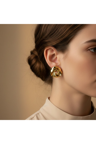 Madame Deco & Takı أقراط كبيرة هندسية مزينة بالعقدة الذهبية من مادام جولد |  ...