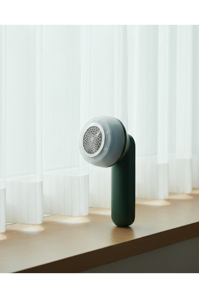 Clevora Durable Lint Remover Does Not Damage Fabrics