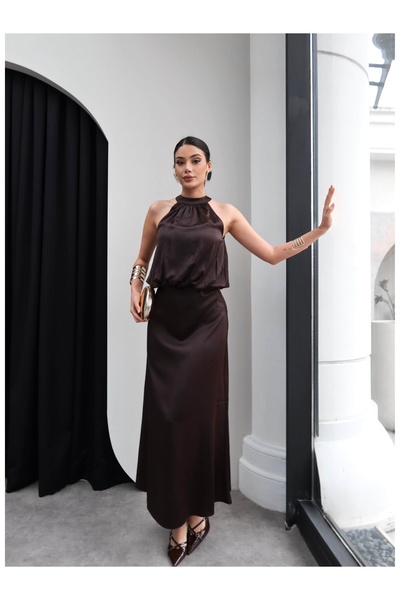 ESRAHELVACI Halter Yaka Beli Büzgülü Saten Elbise