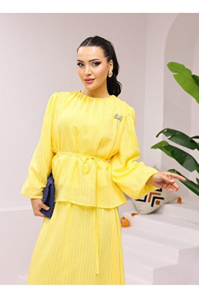 Dadali Striped Modern Suit with Accessories Yellow