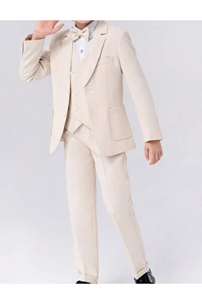 Sheya Sheya suit, cream