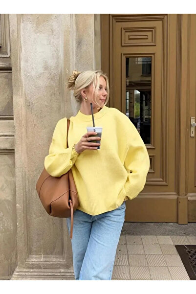 bysoca Women's Yellow Crew Neck Long Sleeve Oversize Soft Textured Knit Sweater