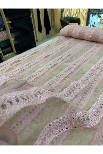 METERİAL قماش دانتيل مخطط باللون البودرة |   قماش فستان سهرة من التول المزين ...