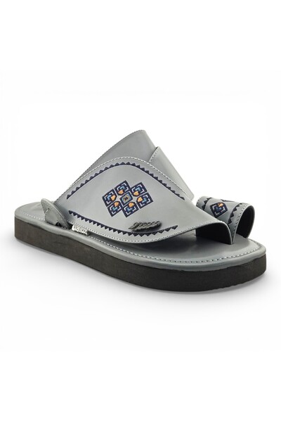 Footprint نعال مريحة وأنيقة
